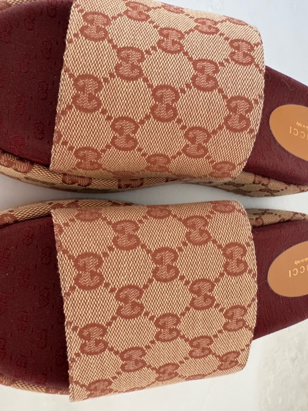 Gucci Leather Slide Sandal in Brown and Burgundy